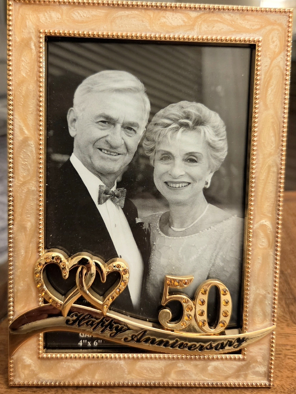 Things Remembered 50th Wedding Anniversary 4x6 Picture Frame NIB Gold Hearts